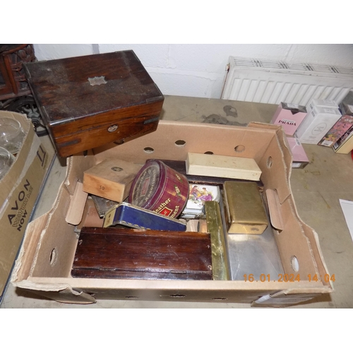 31 - Box of Jewellery Boxes, Tins etc