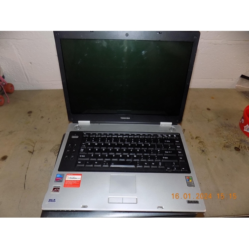 79 - Toshiba Laptop