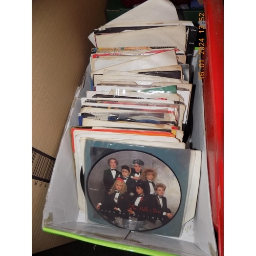 24 - Selection of Vinyl Singles