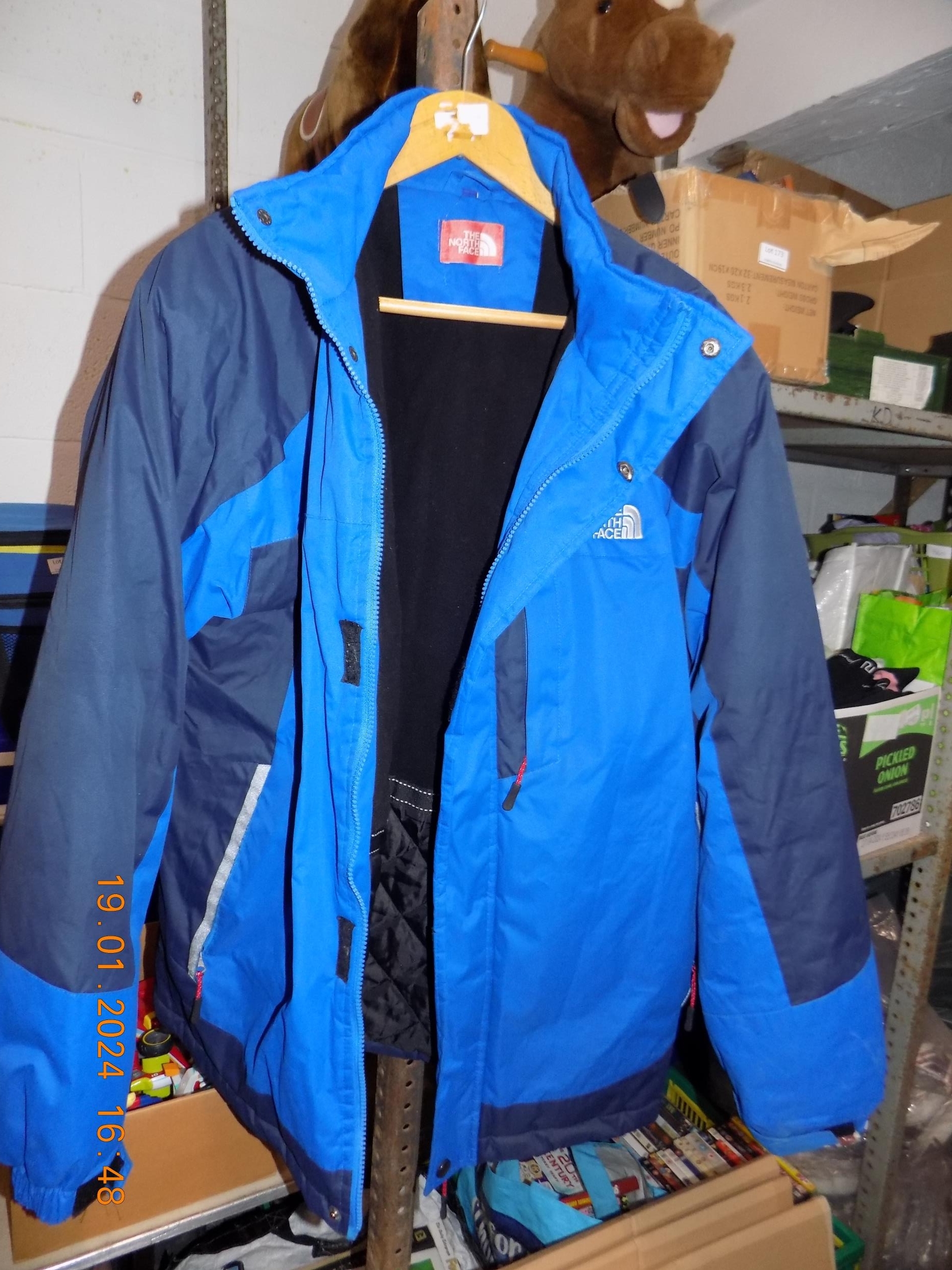 North Face Coat Size 2XL