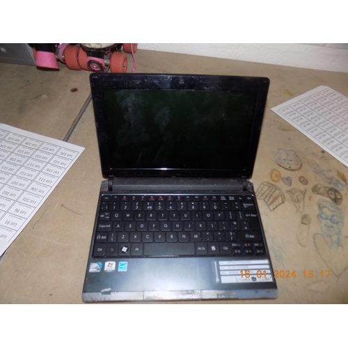 248 - Packard Bell Laptop