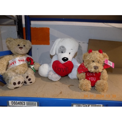 159 - Bag of Valentine Soft Toys inc Build a Bear