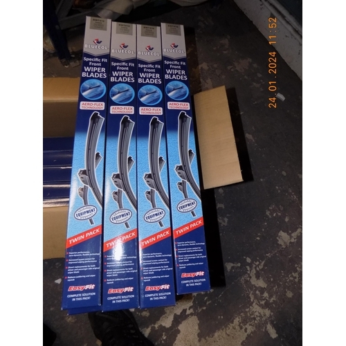 132 - 8 Bluecol Specific Fit Front Wiper Blades Areo-Flex Twin Pack. 24