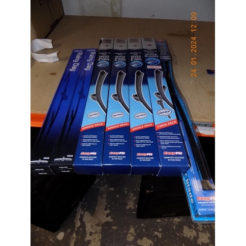 139 - Selection of Wiper Blades