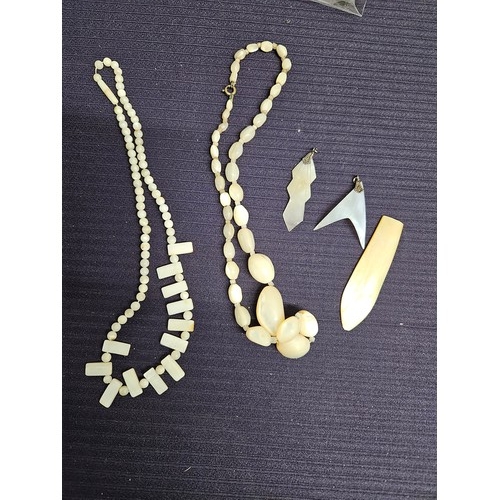 563 - Selection of Mother of Pearl Items