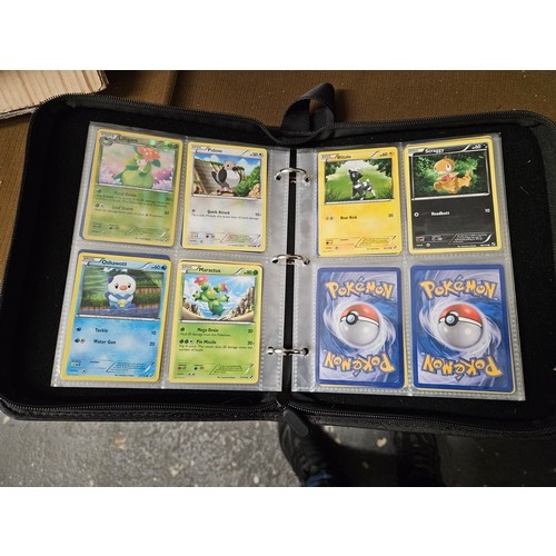 574 - Pokémon Black & White with Pokémon Case