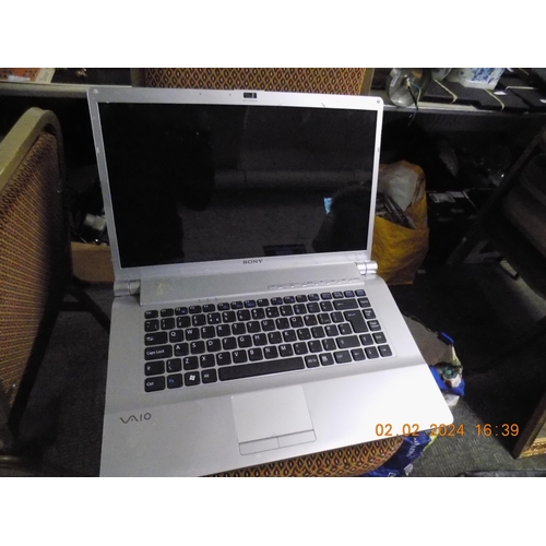 419 - Sony Laptop