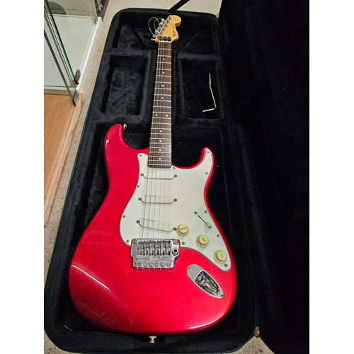 592 - Fender Stratocaster Japan 1986, Metallic Cherry Red/Rosewood.  In full working order