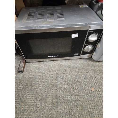 410 - Morphy Richards Microwave