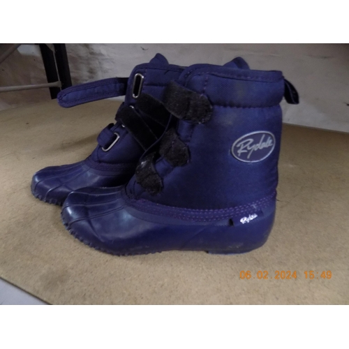 103 - Ryedale Boots Size 7