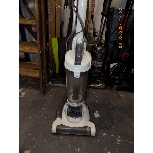 128 - Argos Vacuum Cleaner