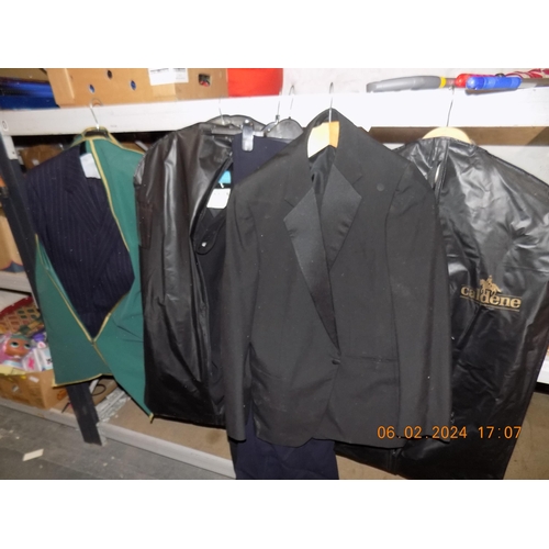 143 - Selection of Mens Suits