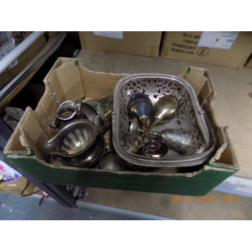 166 - Box of Metal ware