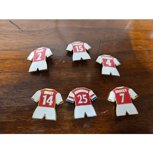 588 - Arsenal Pin Badges