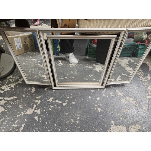 520 - Dressing Table Mirror