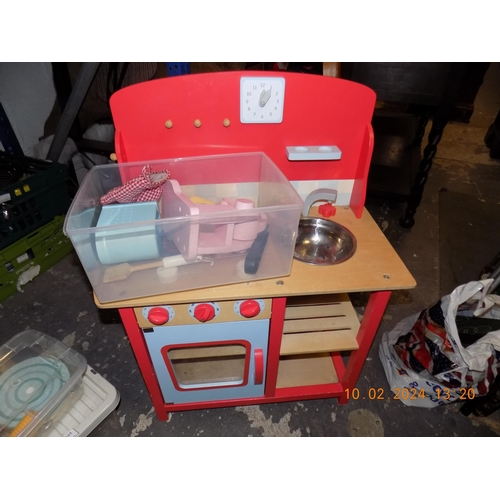 82 - Toy Kitchen