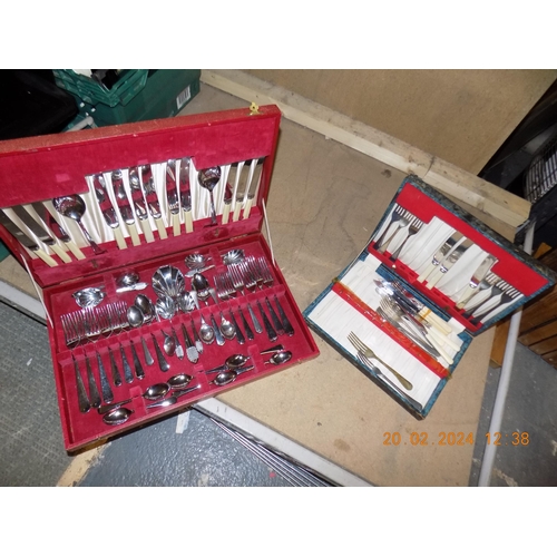 43 - 2 Part Flatware Sets