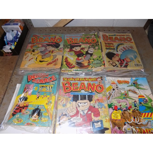 142 - Large Selection of Vintage Beano Magazines etc