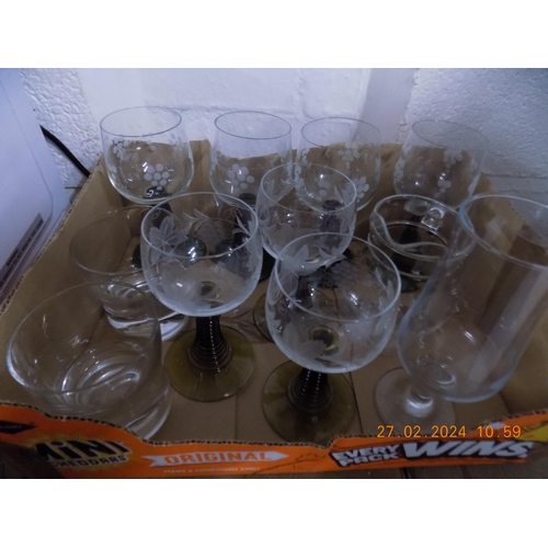 34 - Selection of Glasses