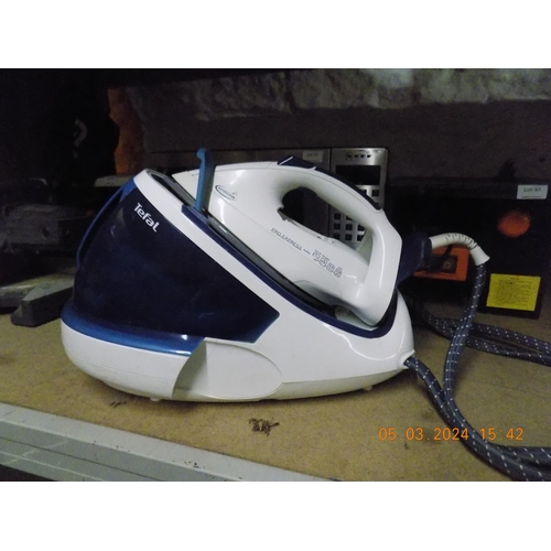 94 - Tefal Iron and Stand