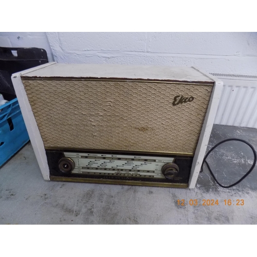 109 - Ekco Vintage Radio