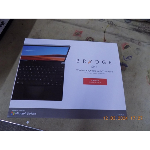 132 - Brydge SP+ Wireless Keyboard w/o