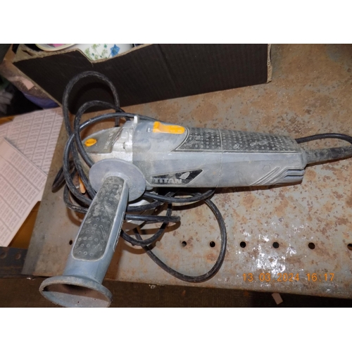 152 - Titan Angle Grinder w/o