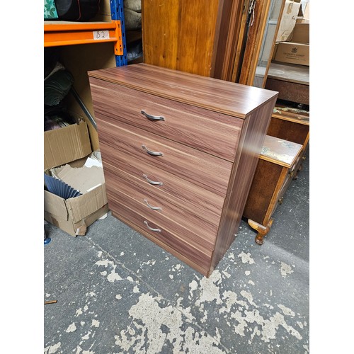 527 - Set of Modern Drawers