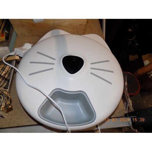 73 - Electronic Cat Feeder