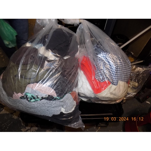 95 - 2 Bags of Women's Clothing