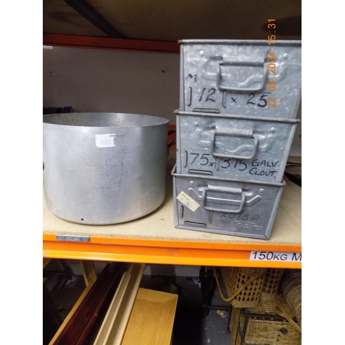 406 - 3 Galvanised Trays and Cooking Pot