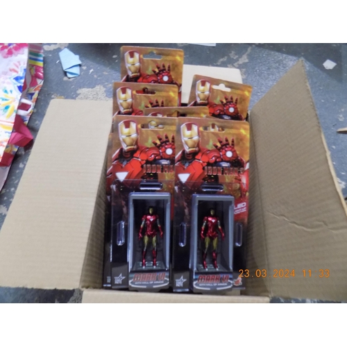 424 - 8 Iron Man 3 Mark VI Figures