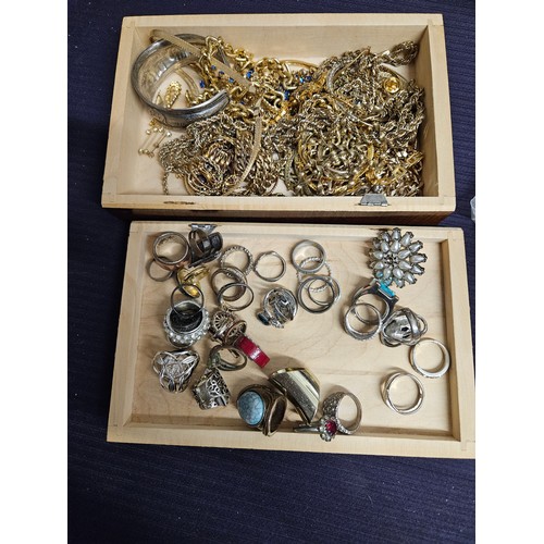 580 - Box of Costume Jewellery