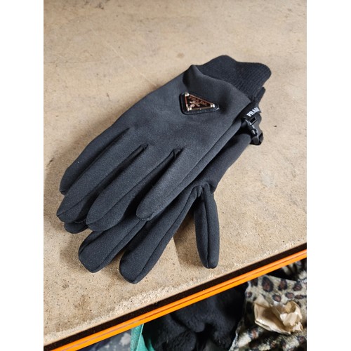 460 - Pair of Designer Gloves