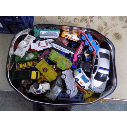 92 - Tub of Play Worn Vehicles