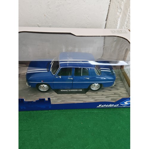 166 - Solido 1/18 Scale Die Cast Renault 8 Gordini 1300