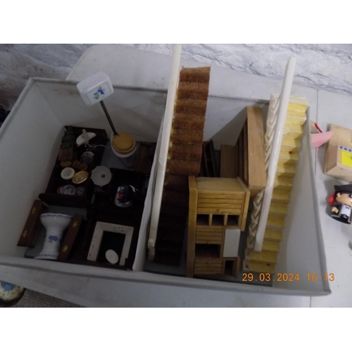 451 - Selection of Dolls House Furniture