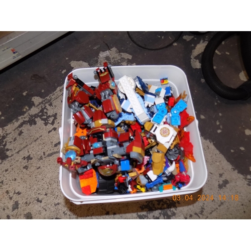 142 - Bucket of Lego