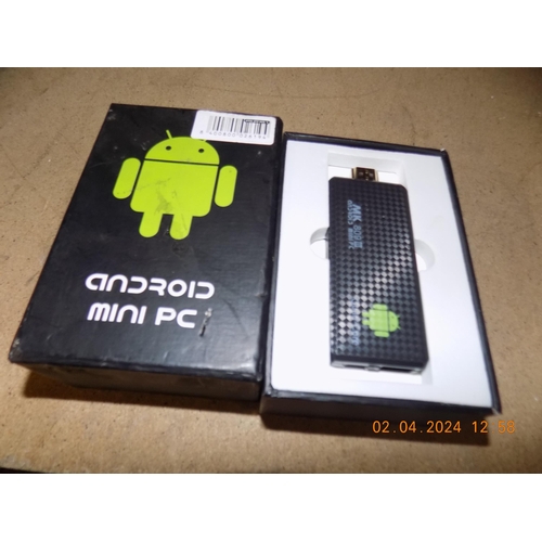 32 - Boxed Android Mini PC & TV Dongle
