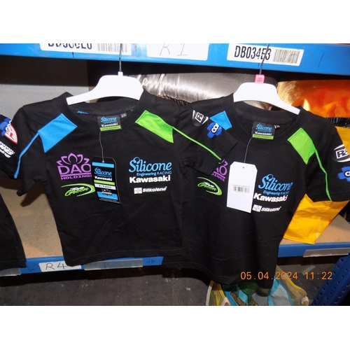 302 - 2 Kawasaki Silicone Engineering MotoGP Racing Official Team T-Shirt Size 2-3yrs and Size 3-4yrs