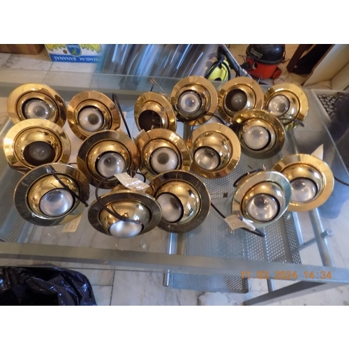 172 - Selection of 16 Light Fittings - 7 inches