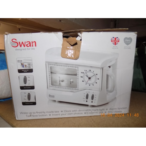 21 - Swan Retro Teasmaid with Instructions