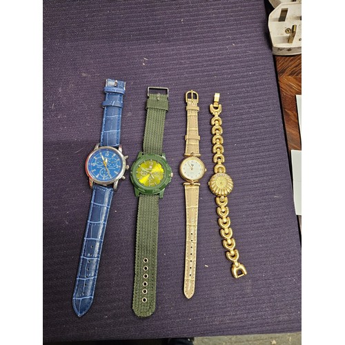 551 - Selection of Watches