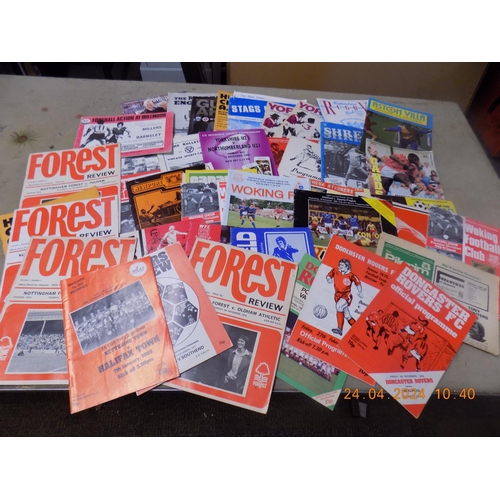 117 - Tray of Mixed Football Programmes etc