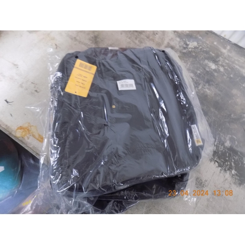 23 - 3 New JCB Flight Bags