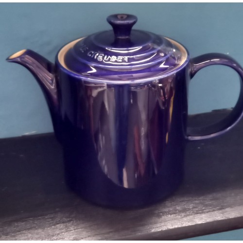 579 - Le Creuset Tea Pot