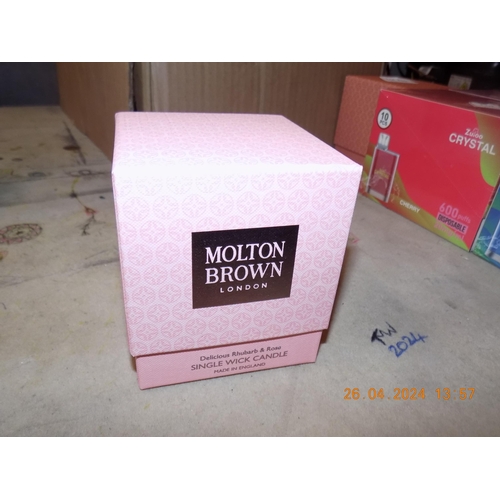 Small Molton Brown Candle Delicious Rhubarb and Rose