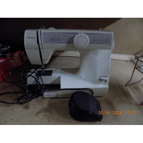 48 - Toyota Sewing Machine w/o