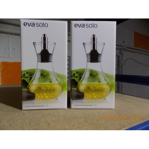 298 - 2 New Evo Solo Olive Oil Drizzlers