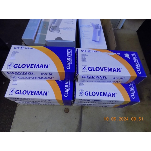 335 - 10 Packs of 100 Gloveman Powder Free Vinyl Gloves Size M